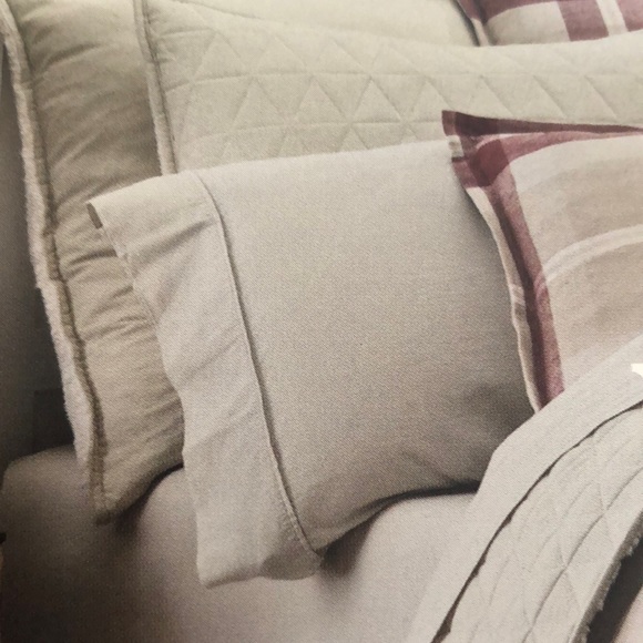 UGG Bedding Ugg Full Sheet Set Poshmark